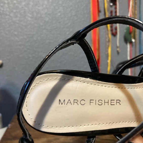 Marc Fisher Womens Jaslyn Patent Caged Platform Sandals Shoes Black Sz 6 1/2 - Picture 6 of 6